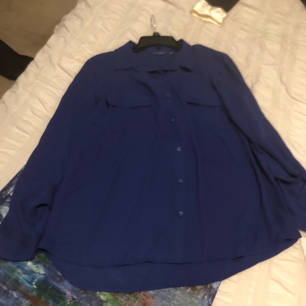 Blue 100% polyester, two pocket blouse